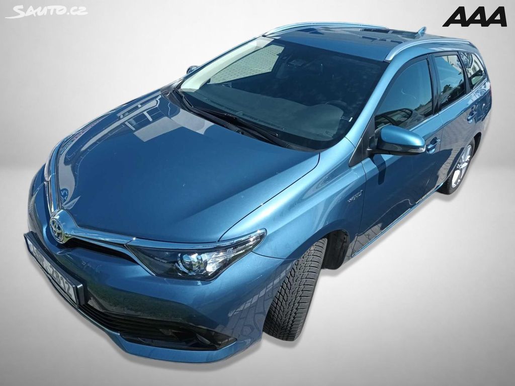 Toyota Auris, Hybrid, Automat, ČR,1.maj